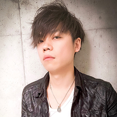 天野克慈様